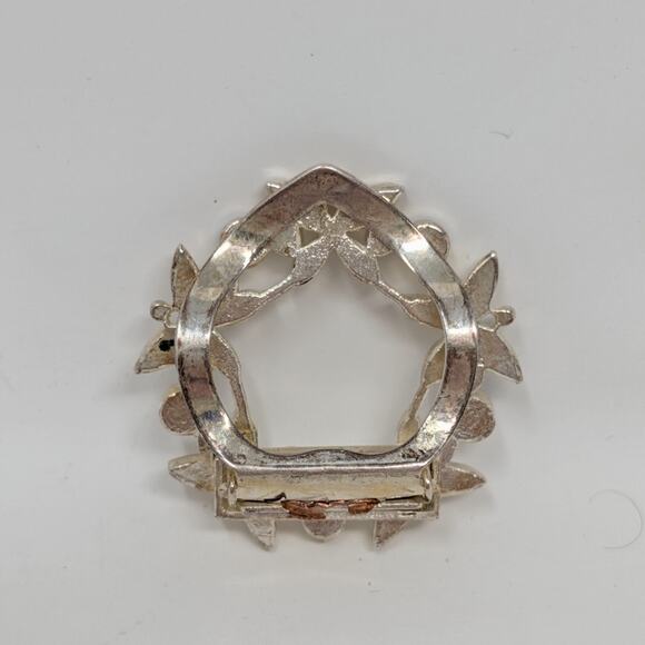 Vintage 1950s Silver Tone Floral Wreath Scarf Clip Blue Rhinestones - Picture 2 of 5